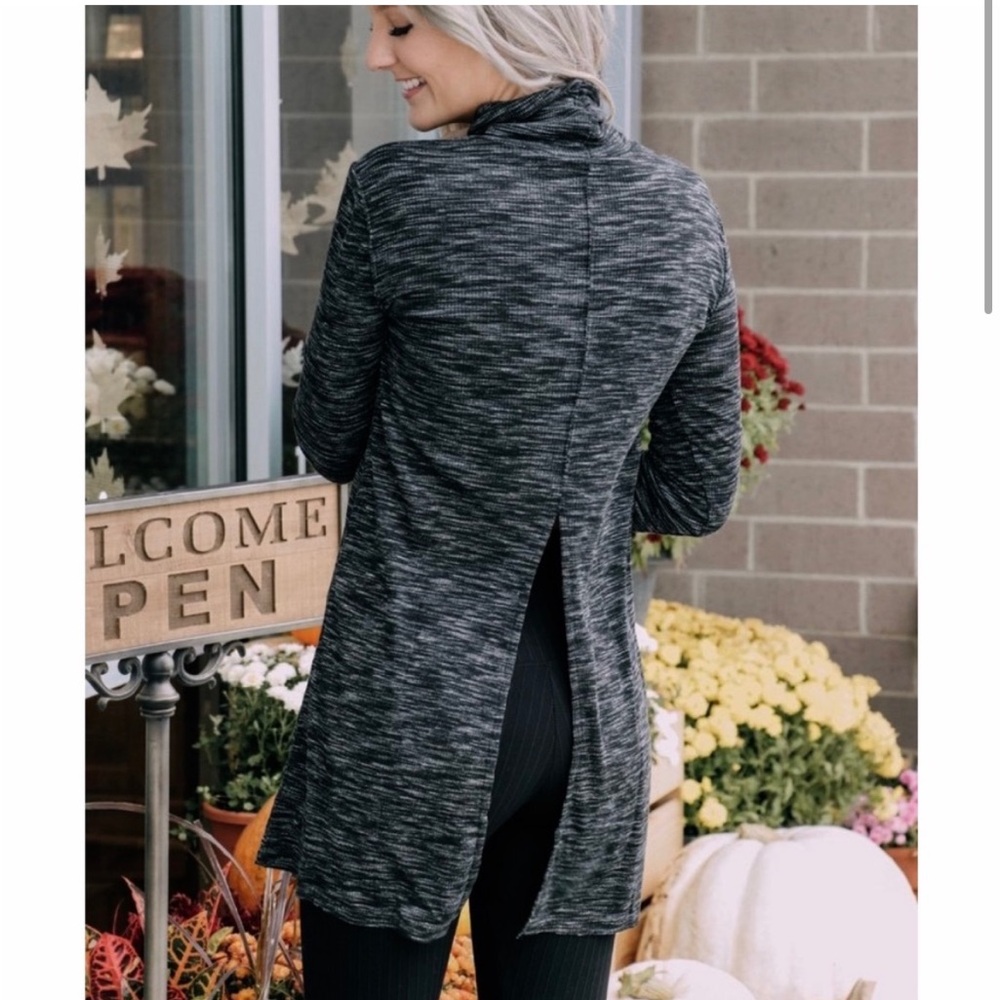 We the Free Stone Cold Black Heather Split Back Turtleneck Tunic Size XS